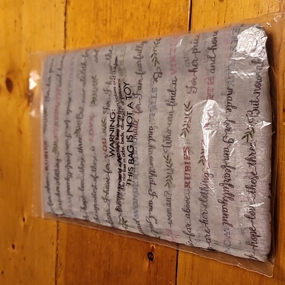 Thirty-one Avenue Scarf in Virtuous Verses
